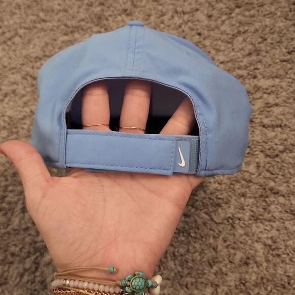 Nike Hat   - Picture 3 of 6